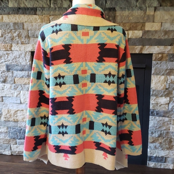 Aztec cardigan sweater - Picture 3 of 6